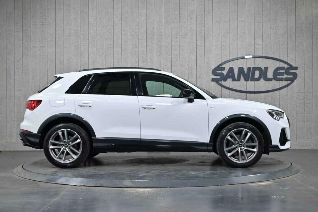Audi Q3 2.0 Tdi 40 Black Edition S Tronic Quattro Euro 6 KN72LXO White #5