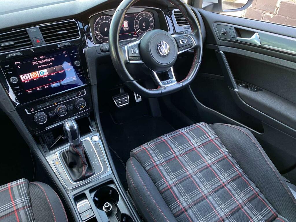 Volkswagen Golf 2.0 Tsi Gti Performance Dsg Euro 6 Ss YO19VUE White #2