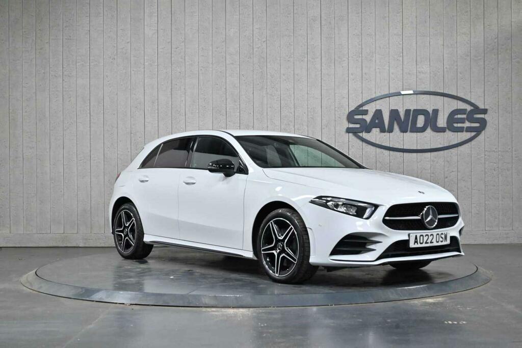 Mercedes-Benz A Class 1.3 A250e 15.6Kwh Amg Line Edition Executive 8G- White