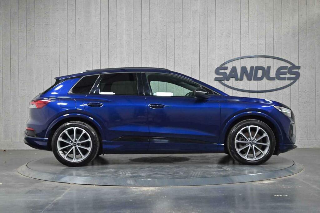 Audi Q4 E Tron 40 Edition 1 82Kwh RJ23URP Blue #5