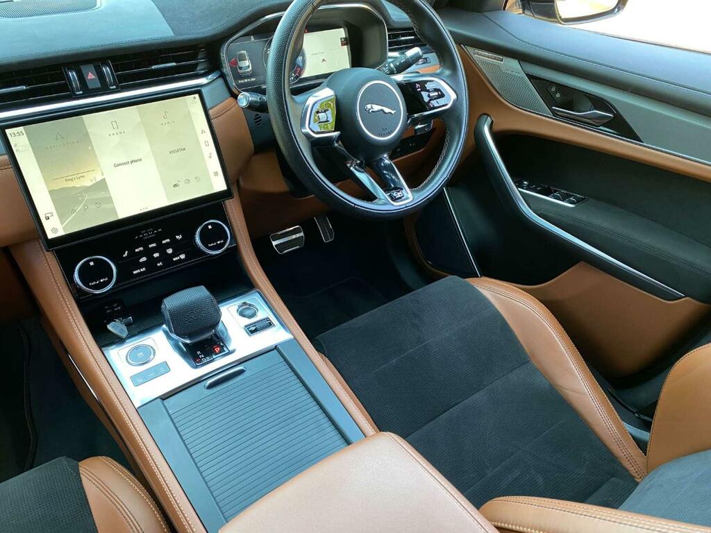 Jaguar F-Pace 5.0 P550 V8 Svr Quickshift Awd Euro 6 Ss Grey #2