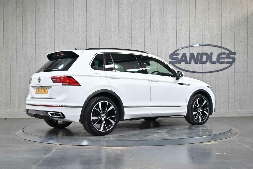 Volkswagen Tiguan 1.5 Tsi R-line Dsg Euro 6 Ss CA23JXZ White #6