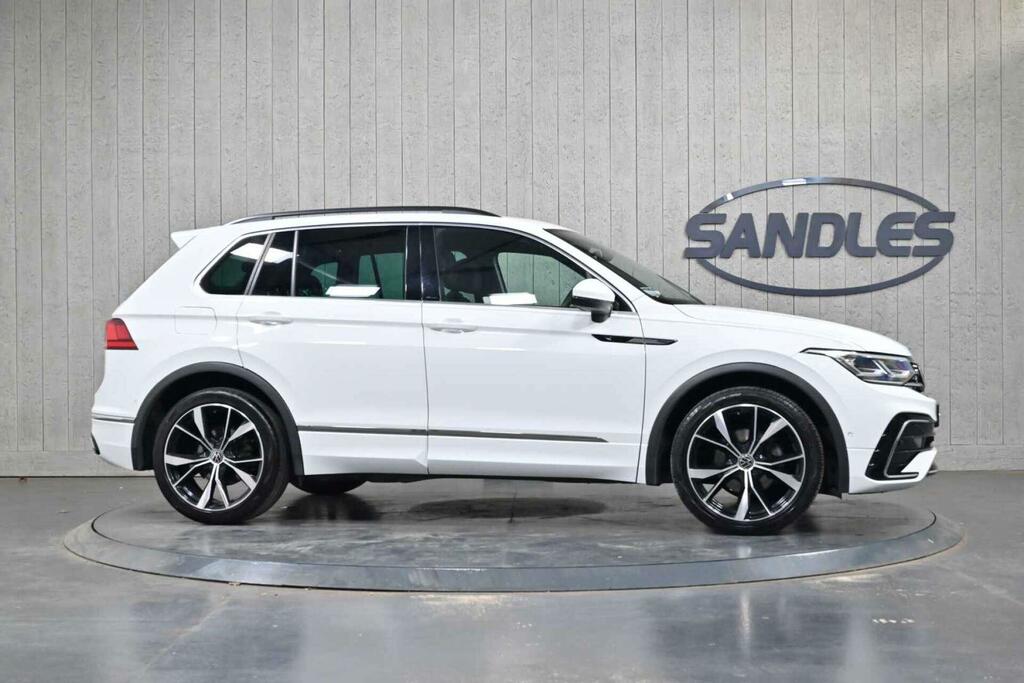 Volkswagen Tiguan 1.5 Tsi R-line Dsg Euro 6 Ss CA23JXZ White #3