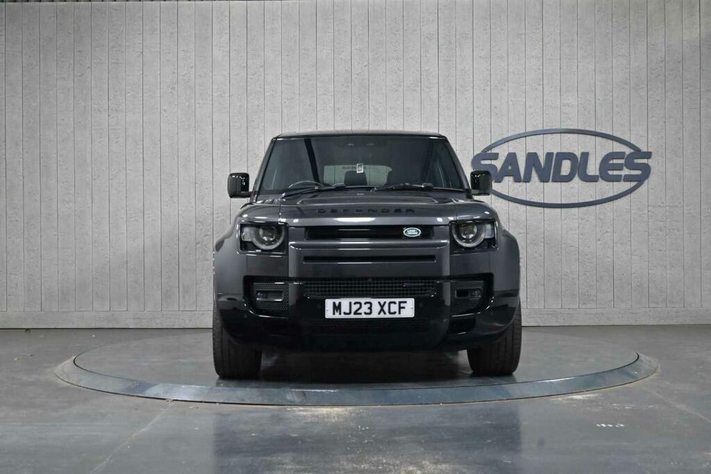 Land Rover Defender 110 3.0 D300 Mhev X-dynamic Hse 4Wd Euro 6 Ss MJ23XCF Grey #4