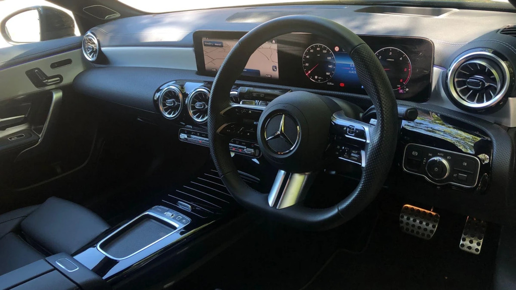 Mercedes-Benz CLA Class Cla 220 Amg Line Premium KR25OGV Black #3