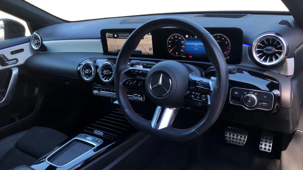 Mercedes-Benz A Class A 180 Amg Line Premium M KN25YBW Grey #3