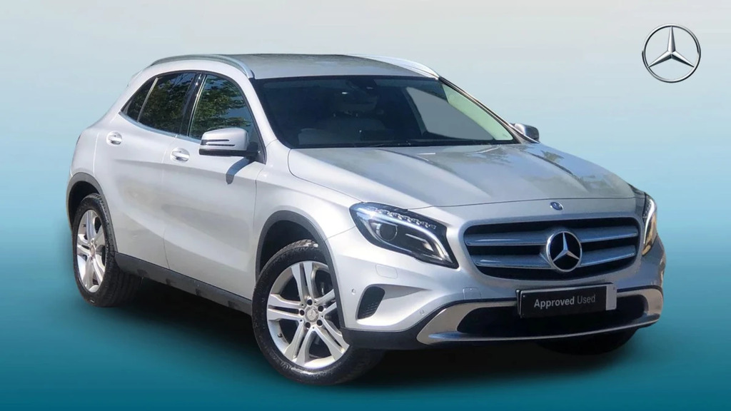 Mercedes-Benz GLA Class Gla 200 Sport Premium Aut Silver