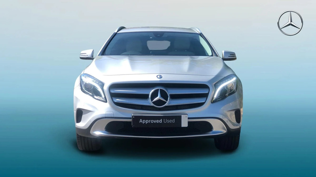 Mercedes-Benz GLA Class Gla 200 Sport Premium Aut Silver #6