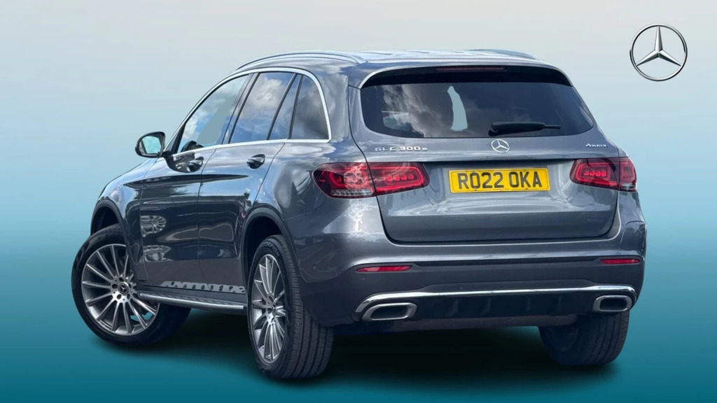 Mercedes-Benz GLC Class Glc 300 Amg Line Prem E 4 RO22OKA Grey #2