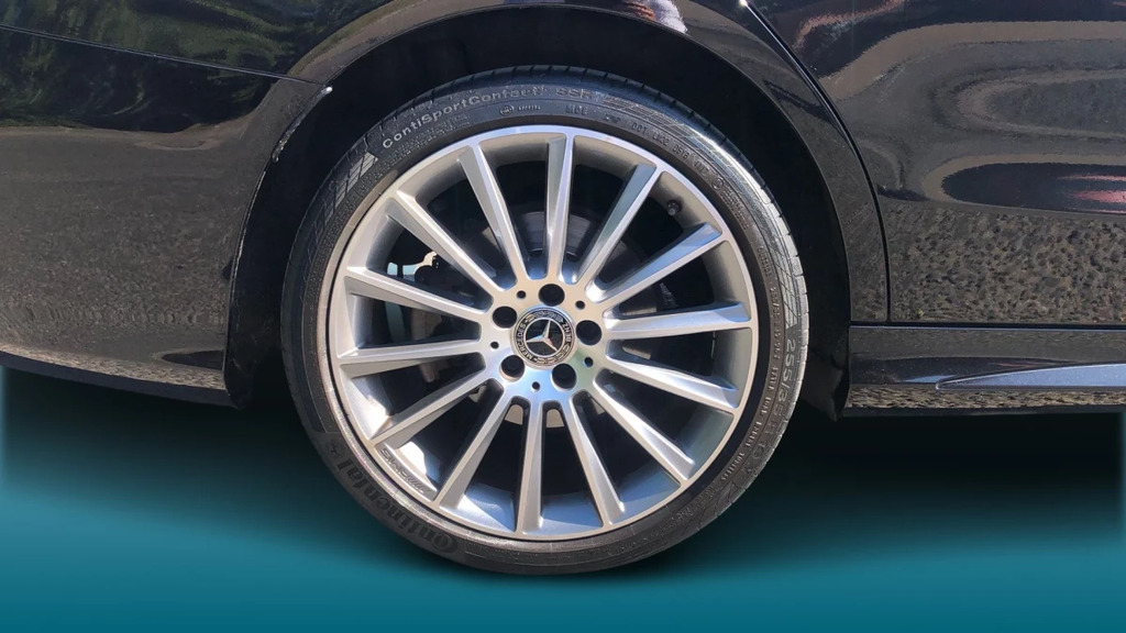 Mercedes-Benz C Class C220 Amg Line Prem D 4Mat KK17NTM Black #5