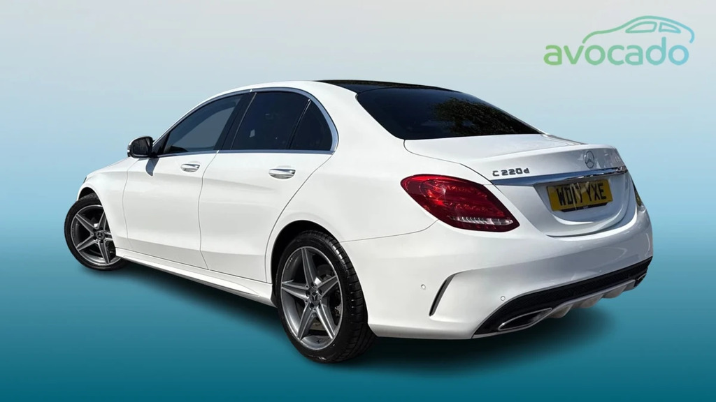 Mercedes-Benz C Class C 220 Amg Line Premium WD17YXE White #2