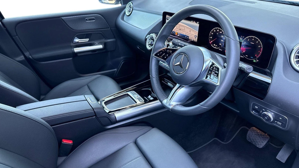 Mercedes-Benz B Class B 200 Sport Executive Mhe Black #3