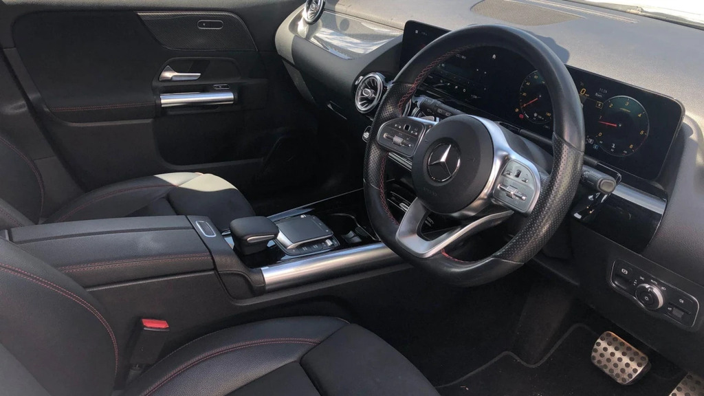 Mercedes-Benz GLA Class Gla 200 Amg Line Premium KW21VGR Silver #3
