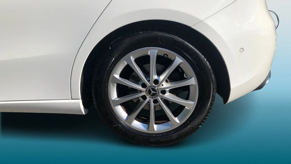 Mercedes-Benz A Class A 180 Sport Executive Aut RF20GMX White #5