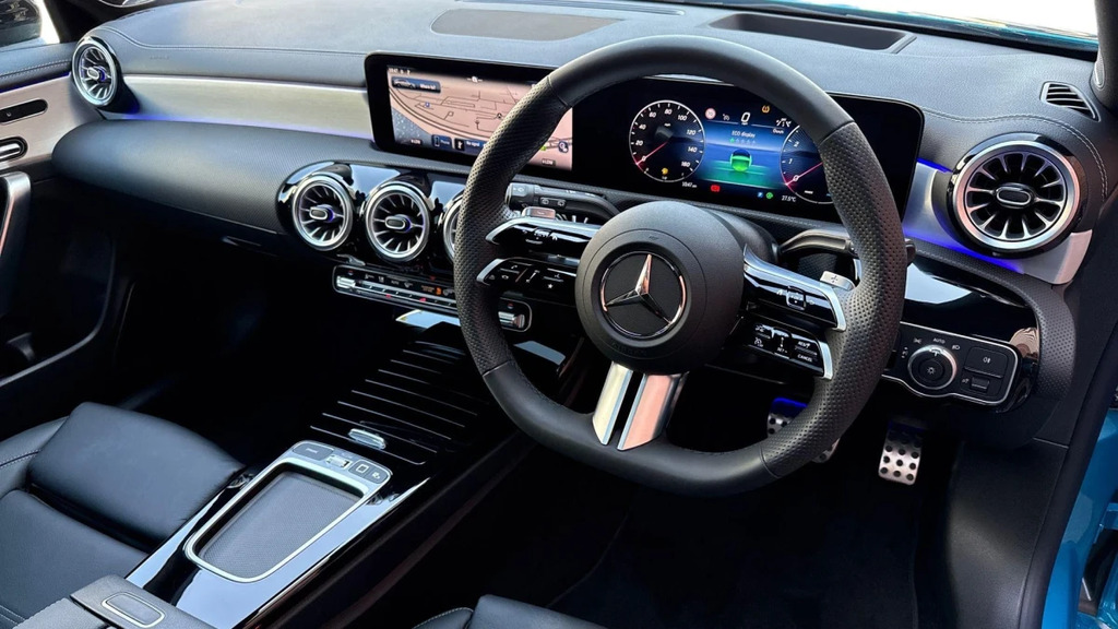 Mercedes-Benz CLA Class Cla 180 Amg Line Prem M Blue #3