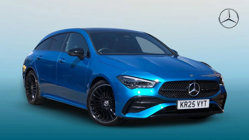 Mercedes-Benz CLA Class Cla 220 Amg Line Premium Blue
