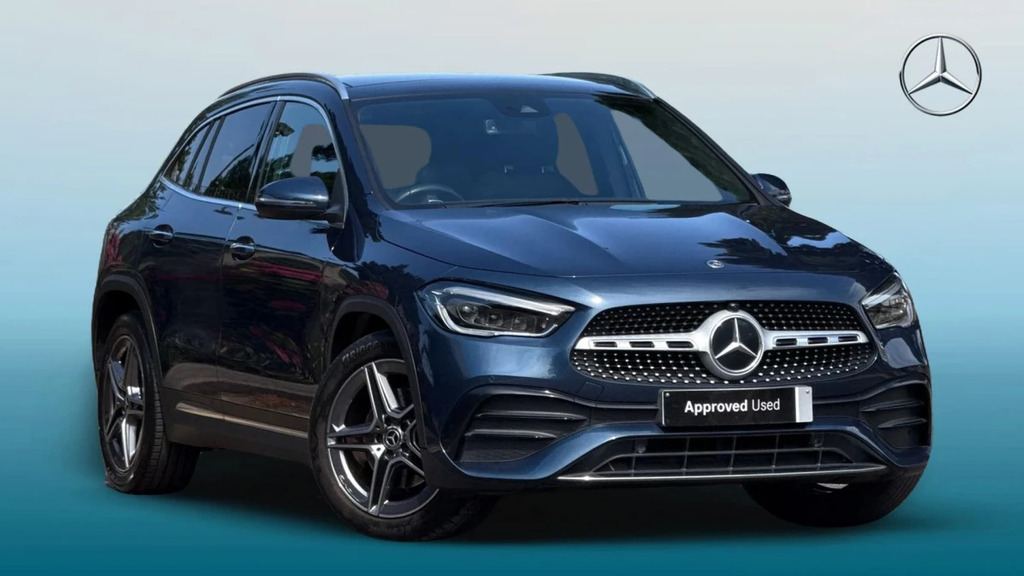 Mercedes-Benz GLA Class Gla 200 Amg Line Premium Blue
