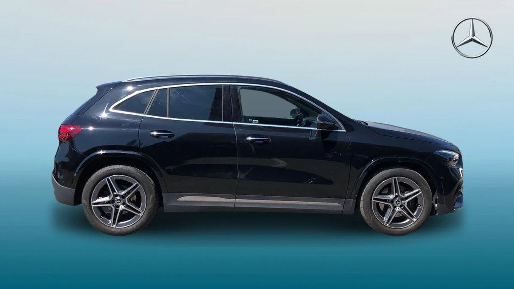 Mercedes-Benz GLA Class Gla 200 Amg Line Executiv KW73JGF Black #4