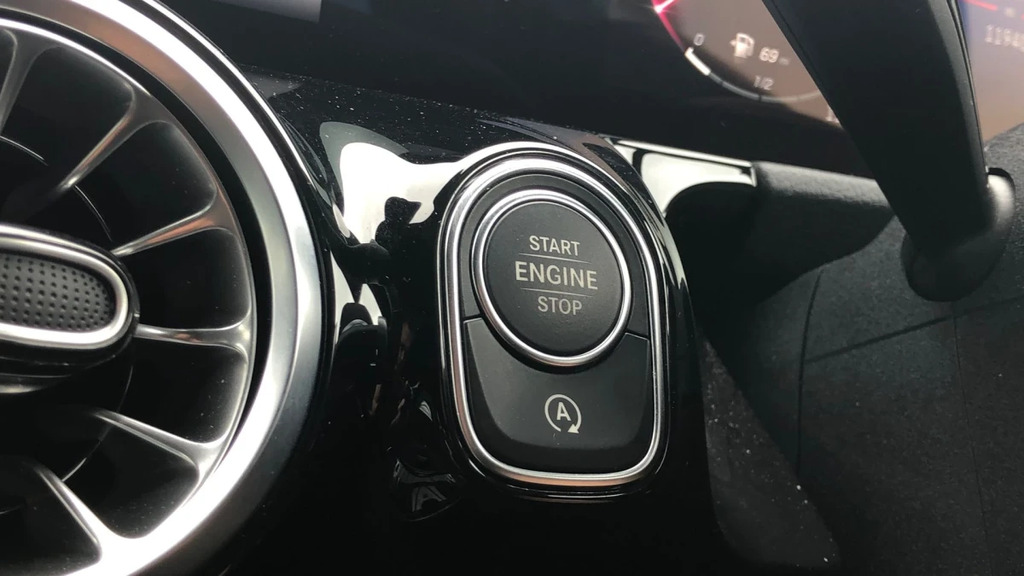 Mercedes-Benz GLA Class 2.0 Gla35 Mhev Amg Premium Suv Hybrid Black #27