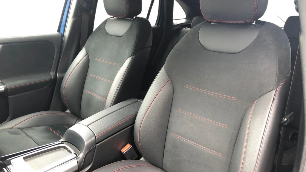 Mercedes-Benz GLA Class 2.0 Gla35 Mhev Amg Premium Suv Hybrid Black #11