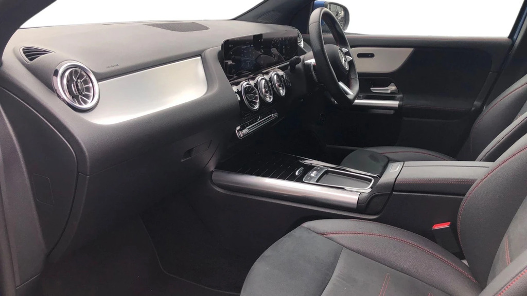 Mercedes-Benz GLA Class 2.0 Gla35 Mhev Amg Premium Suv Hybrid Black #8