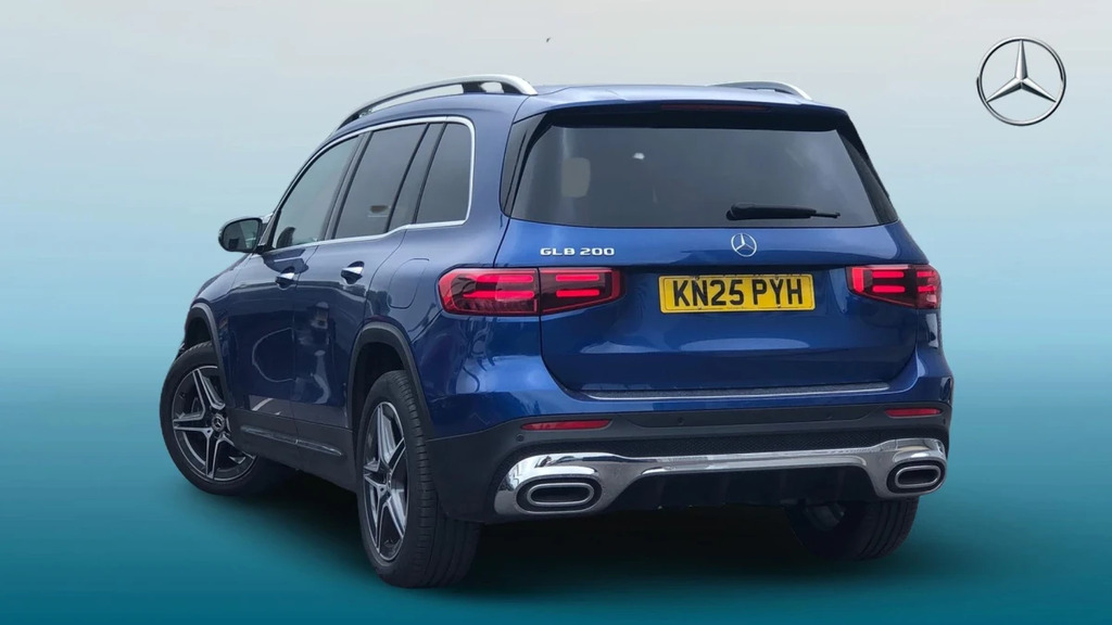 Mercedes-Benz GLB Class Glb 200 Amg Ln Executve M Blue #2