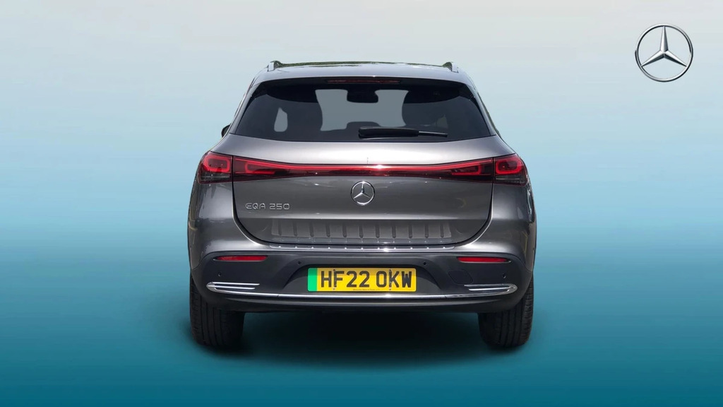 Mercedes-Benz EQA 250 140Kw Amg Line 66.5Kwh 2022 Grey #7