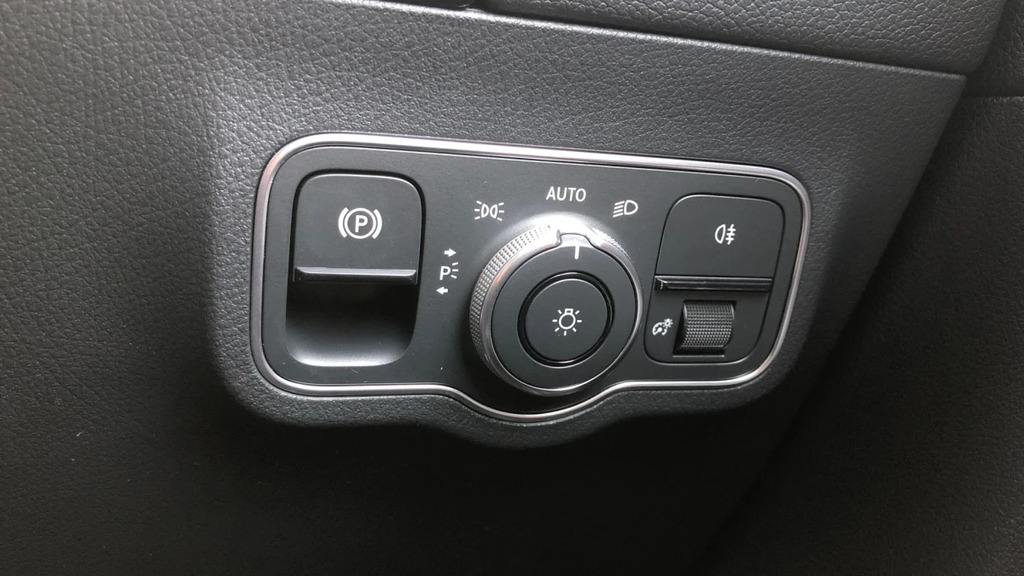Mercedes-Benz EQA 250 140Kw Amg Line 66.5Kwh 2022 Grey #27