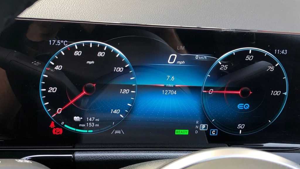 Mercedes-Benz EQA 250 140Kw Amg Line 66.5Kwh 2022 Grey #13