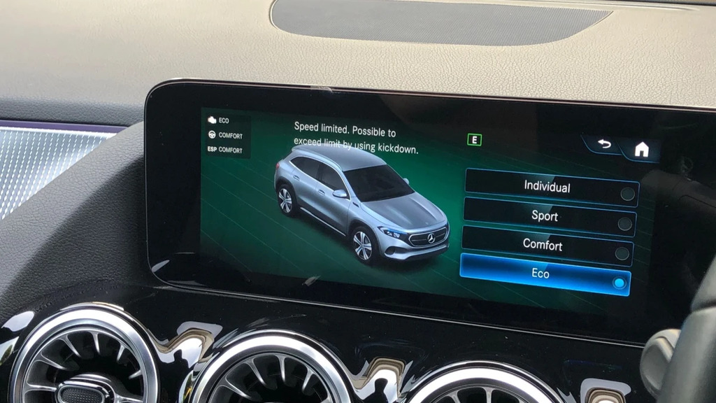 Mercedes-Benz EQA 250 140Kw Amg Line 66.5Kwh 2022 Grey #36
