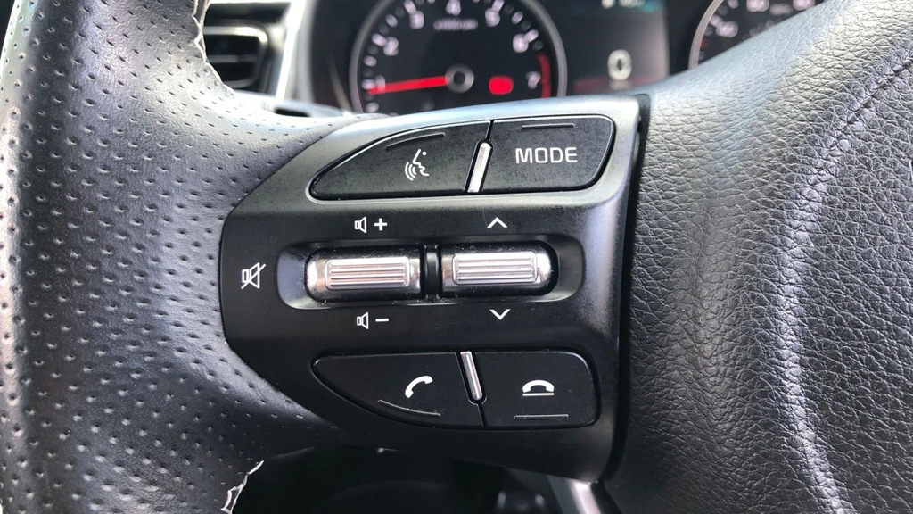 Kia Stonic 1.0 T-gdi 2 Suv Dct Euro 6 Ss 99 Bh  #18
