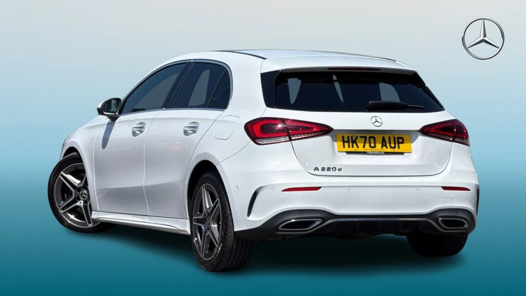 Mercedes-Benz A Class A 220 D Amg Line Premium White #2