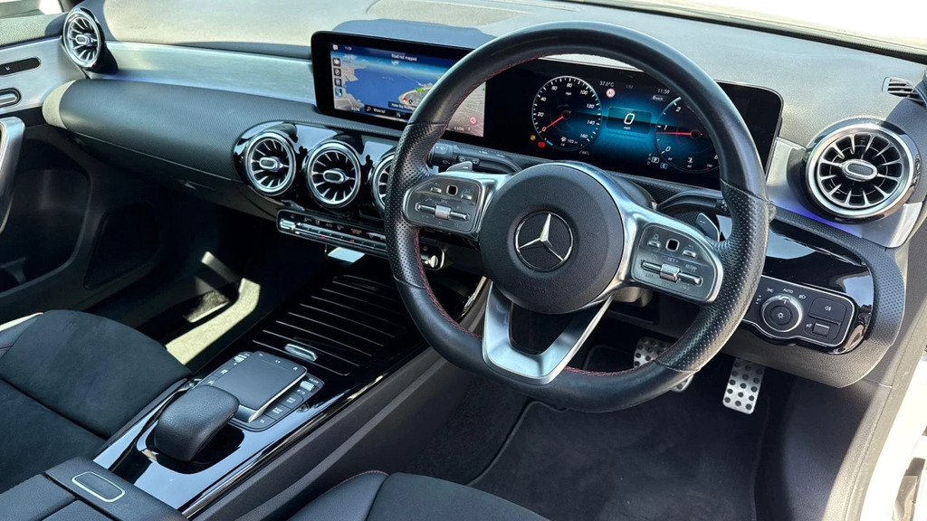 Mercedes-Benz A Class A 220 D Amg Line Premium White #3