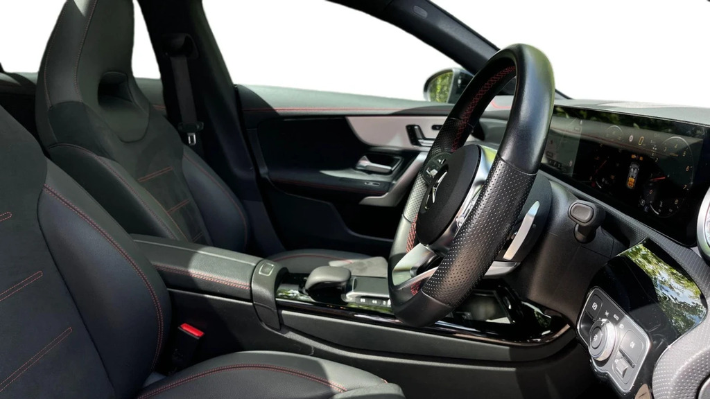 Mercedes-Benz CLA Class Cla 200 Amg Ln Prem Ngt Black #3