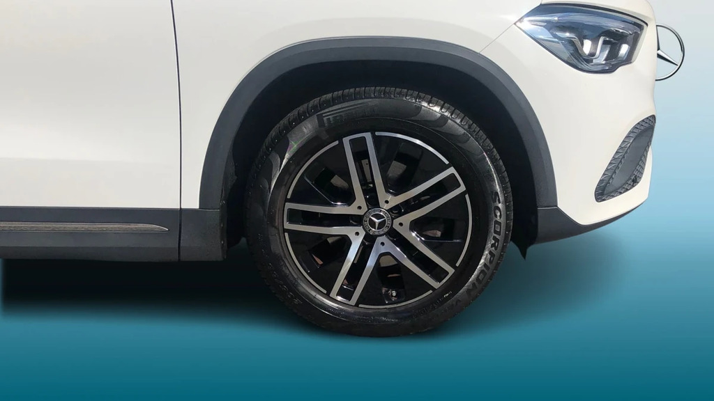 Mercedes-Benz GLA Class Gla 200 Sport White #5