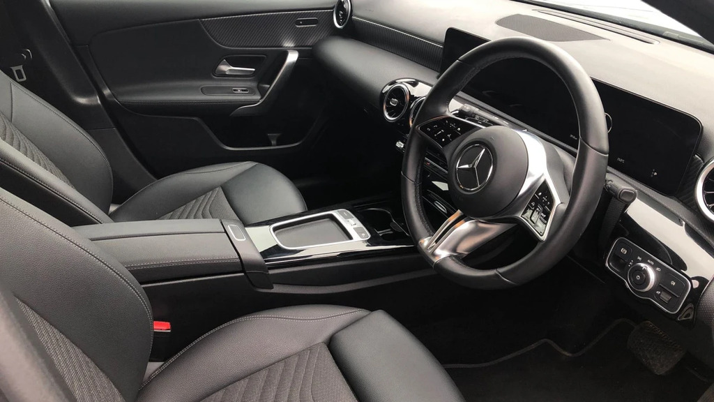 Mercedes-Benz A Class A 180 Sport Edition Mhev KX25YBZ Silver #3