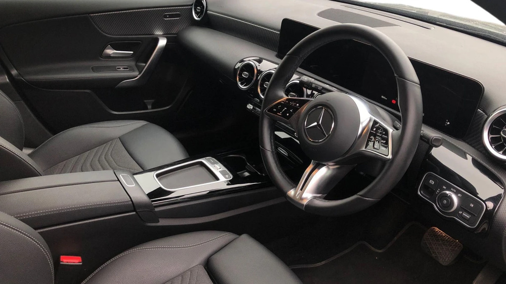 Mercedes-Benz A Class A 180 Sport Edition Mhev KN25ZGY Black #3