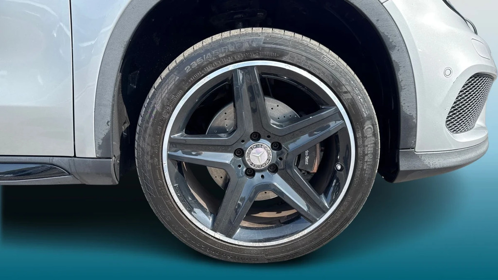 Mercedes-Benz GLA Class Gla 220 D 4Mat Amg Line P AD17FPY Silver #5