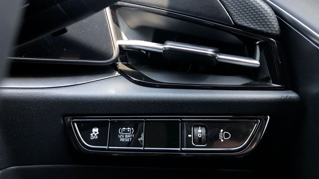 Kia Niro 2 Red #27