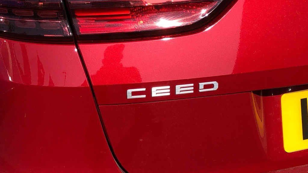 Kia Ceed 1.5 T-gdi Dct 3 Silver #16