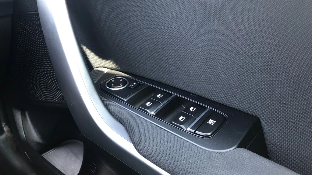 Kia Ceed 1.5 T-gdi Dct 3 Silver #26