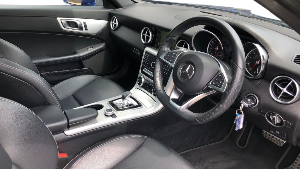 Mercedes-Benz SLC Slc 300 Amg Line Blue #3