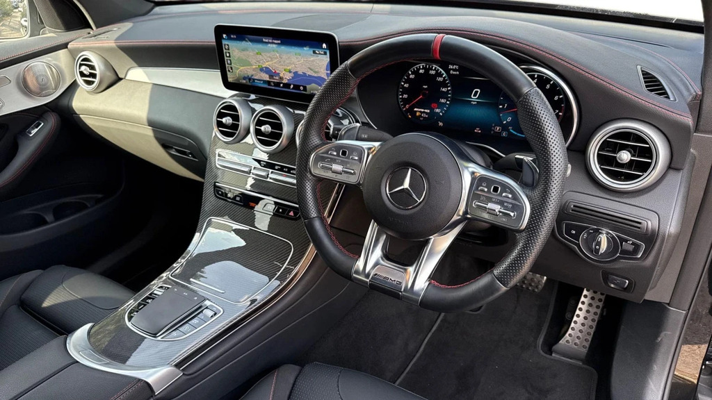 Mercedes-Benz GLC Class Amg Glc 43 Premium 4Mat Black #3