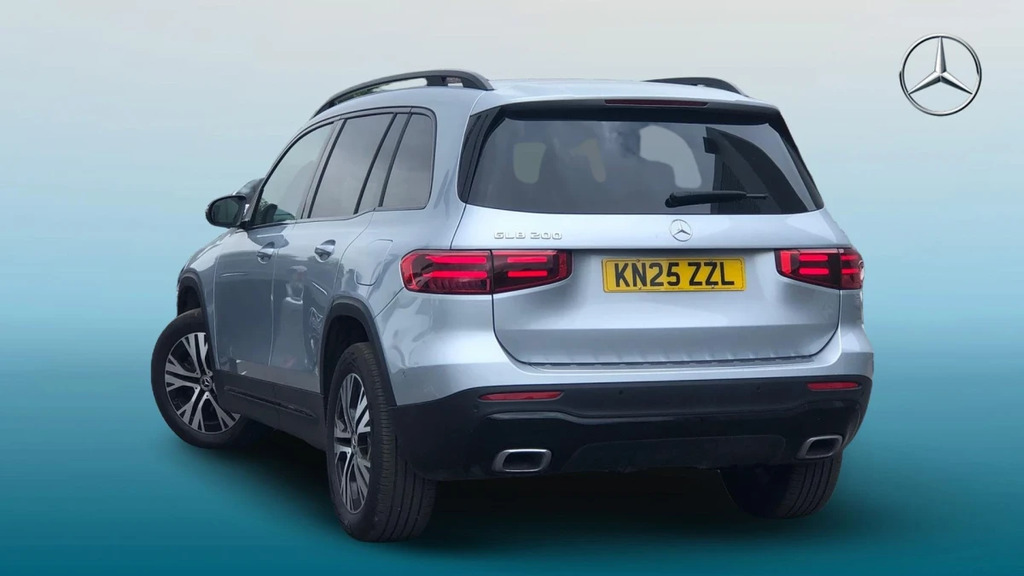 Mercedes-Benz GLB Class Glb 200 Sport Executive M Silver #2
