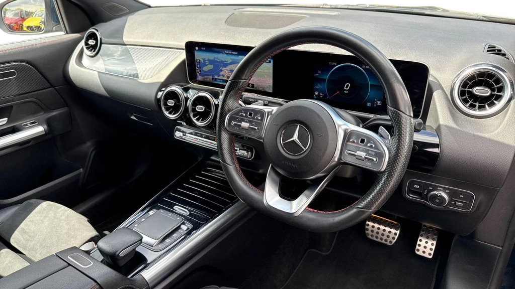 Mercedes-Benz GLA Class Gla 200 Amg Line Exec D 4 Blue #3