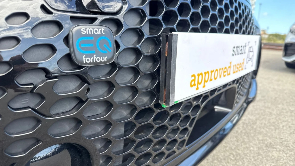 Smart Forfour 17.6Kwh Premium Hatchback 22Kw Black #21