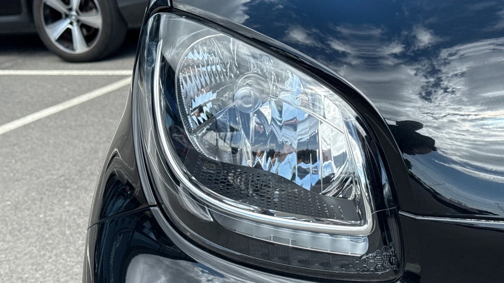 Smart Forfour 17.6Kwh Premium Hatchback 22Kw Black #15