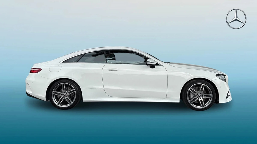 Mercedes-Benz E Class E 220 D Amg Line White #4