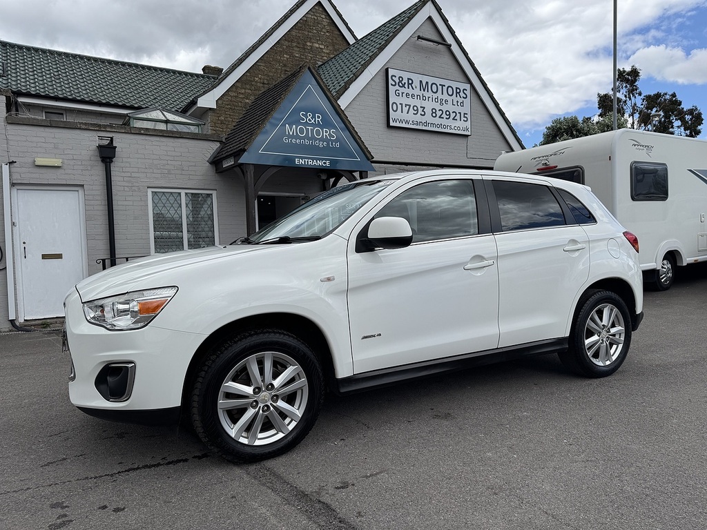 Mitsubishi ASX Di-d 4 White #3