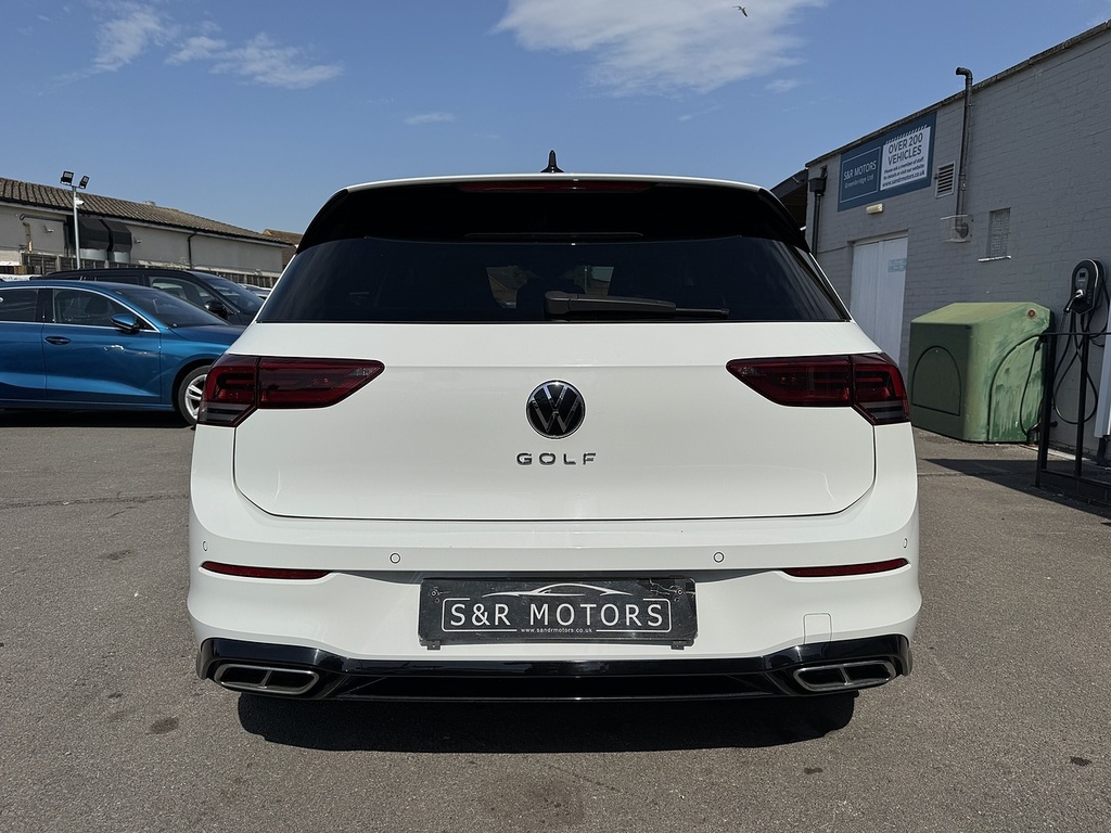 Volkswagen Golf Tsi R-line SV21WBU White #5